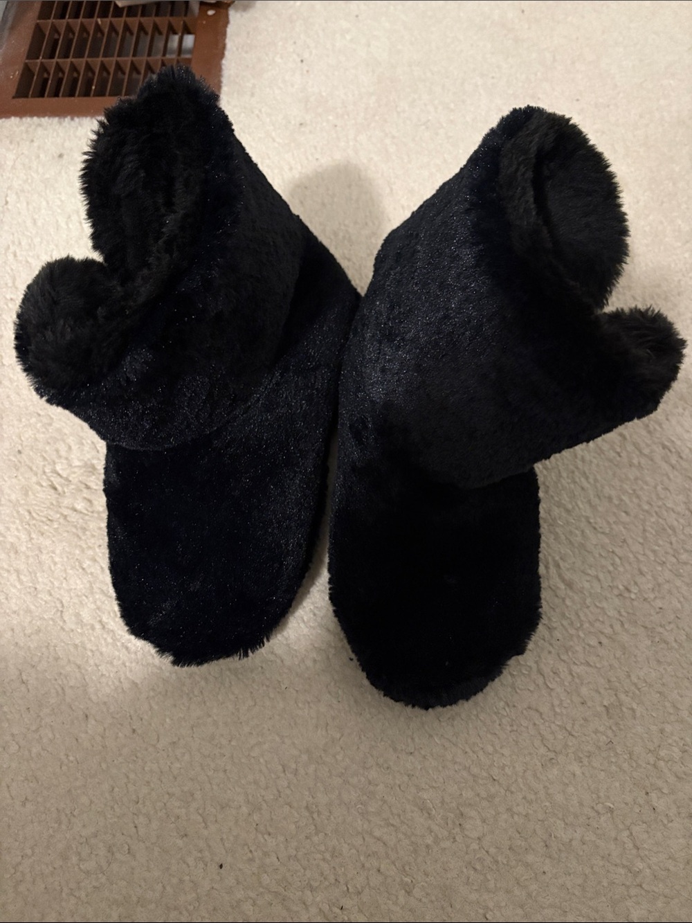 Women’s Plush Black Bootie Slippers